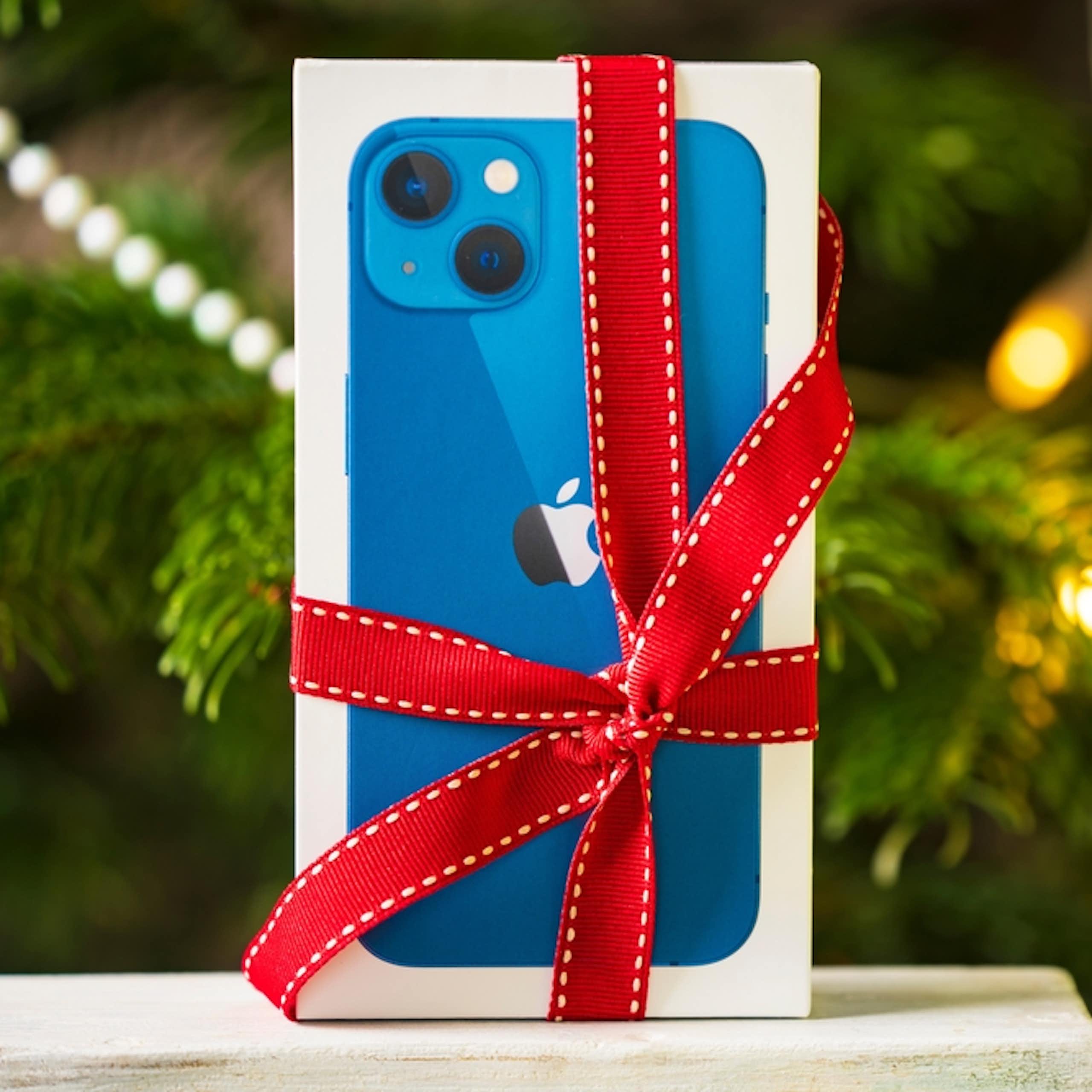 iphone emballé comme un cadeau de noël