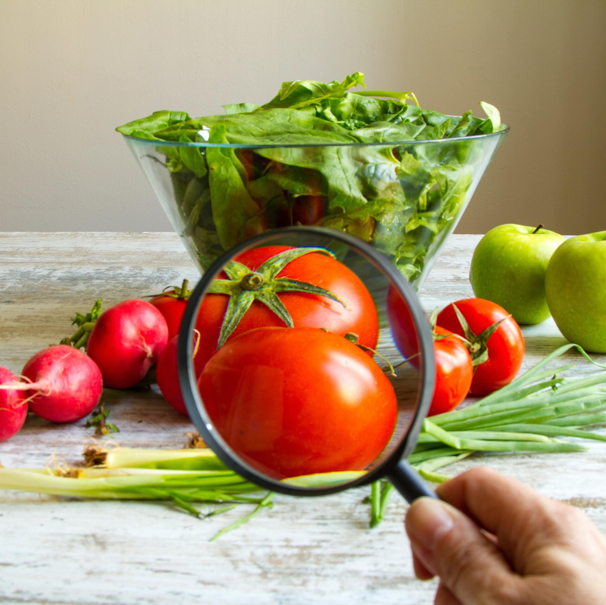 ¿Se analiza correctamente la presencia de pesticidas en alimentos?