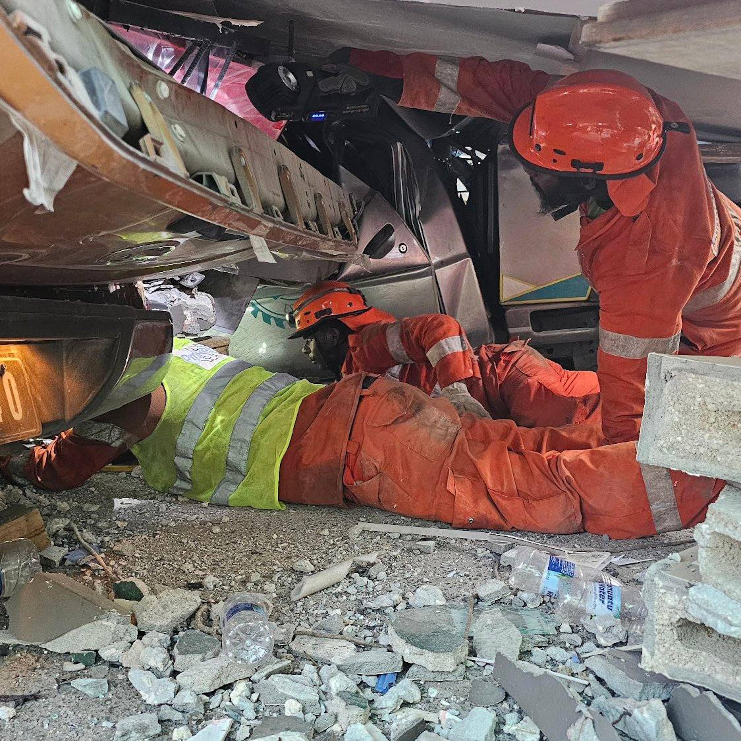 Why Vanuatu should brace for even more aftershocks after this week’s deadly quakes: a seismologist explains